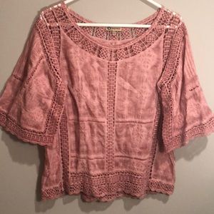 Filigree blouse